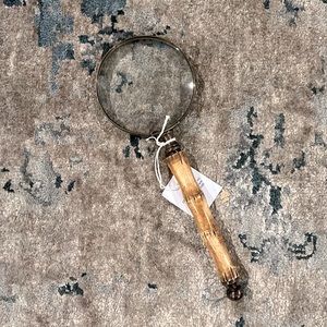 NWT Magnifying Glass with Carved Handle